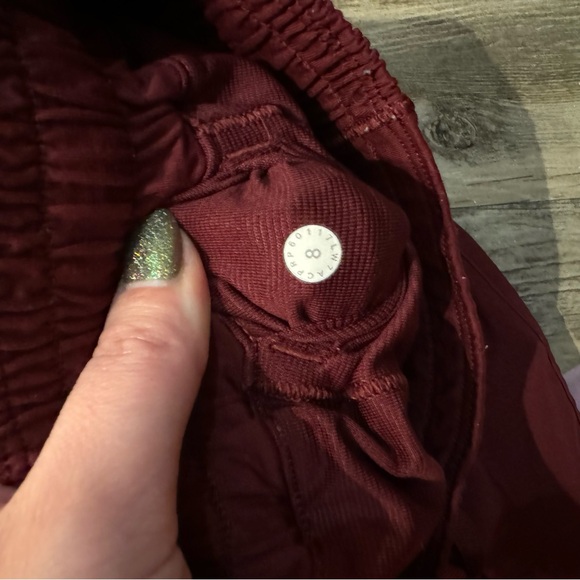 Maroon Red Lululemon Hotty Hot Shorts - Picture 6 of 9